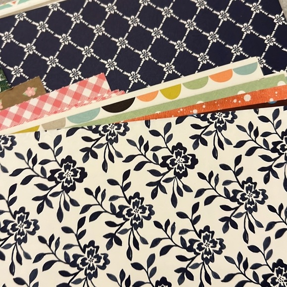 Set of scrapbooking paper (61 double sided) - Picture 4 of 4